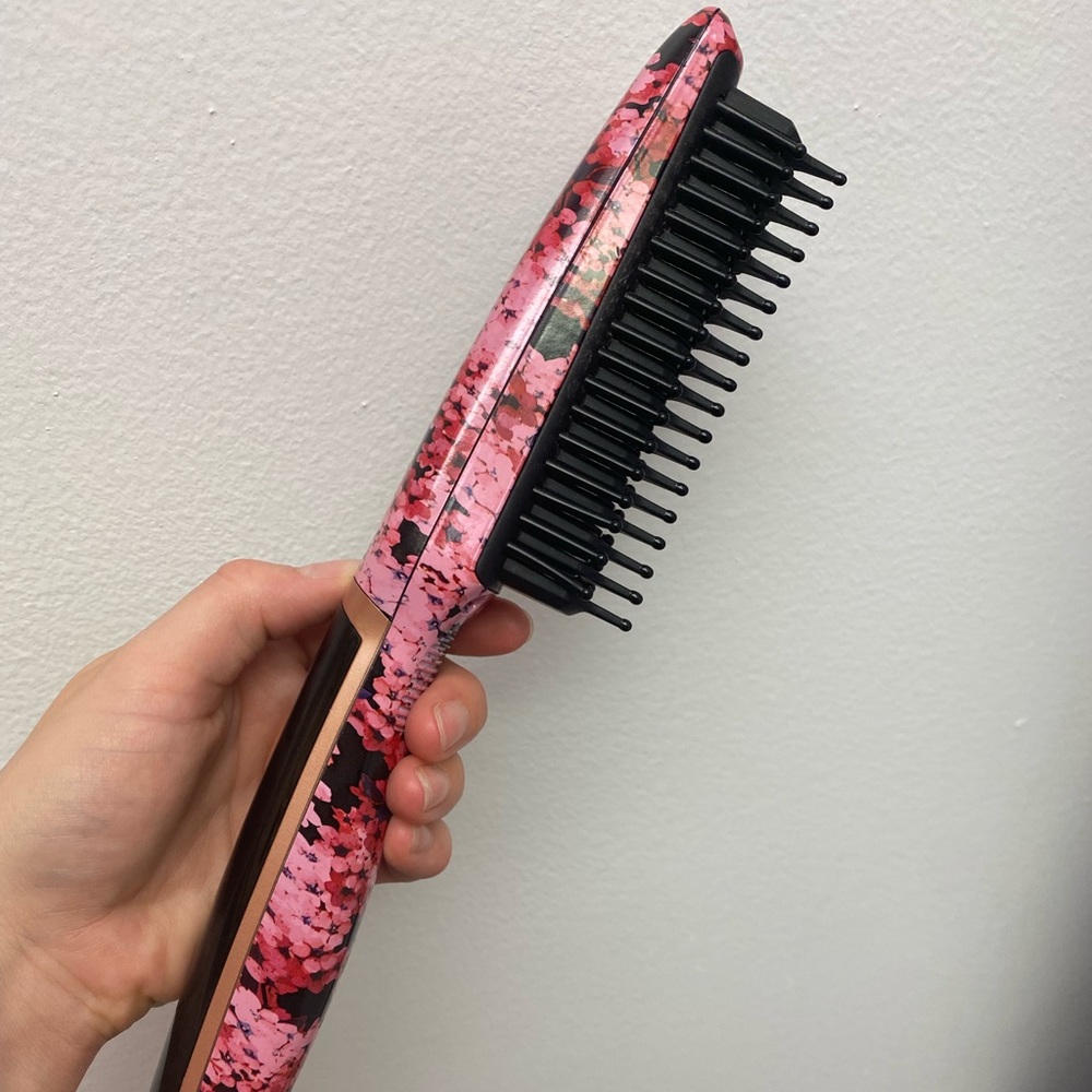 Calista Triangl Detailer Brush